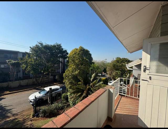 2 BEDROOM TOWNHOUSE FOR SALE IN WEMBLEY